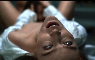 Mind Managing alien Parasites vs Hot Chicks