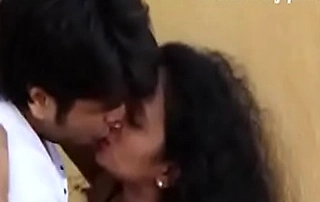 Desi Mallu Aunty First Night New Telugu Masala Brief Video 2017