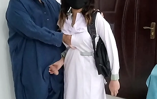 Desi Pakistani School Girl Fucked Wide of Her Stepfather