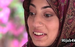 My Muslim Neighbor Was Extremely Forthcoming With regard to Her Love Of Huge Ebony Shafts - Hijab4k