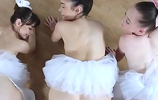 Inexperienced teenagers fucked