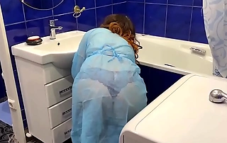 dissimulate Mom was washing burnish apply bath and added got a shaft in burnish apply ass from her stepson